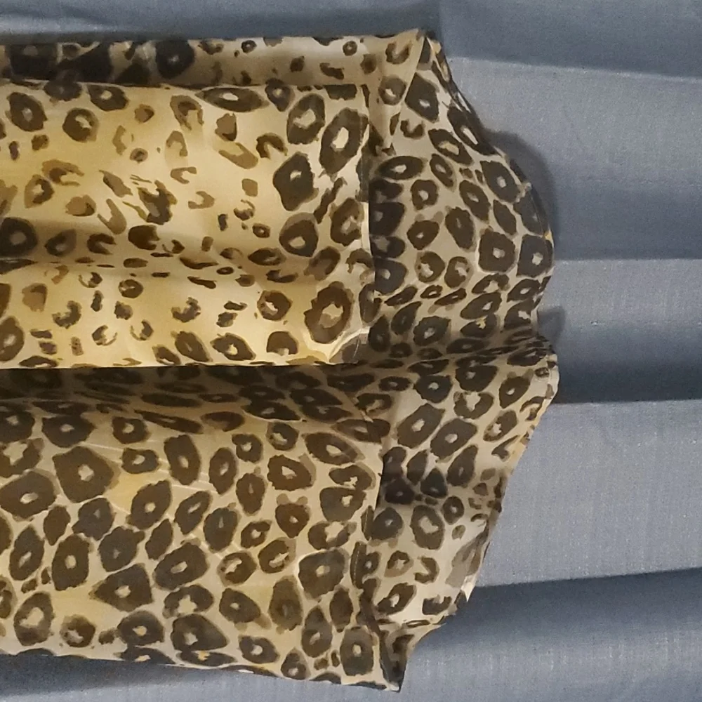 Dress - Picture 4 of 7